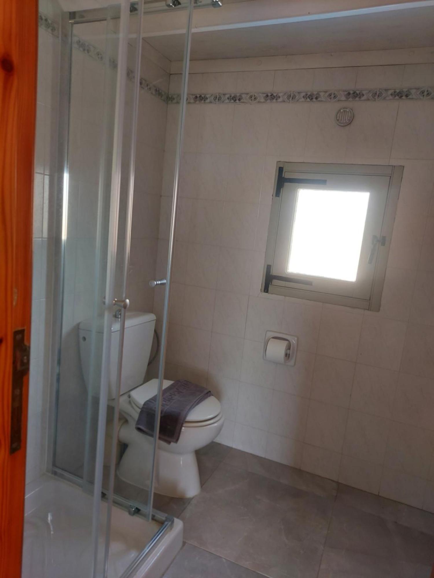 Razzett Warda B&B กฮาสลิ ภายนอก รูปภาพ