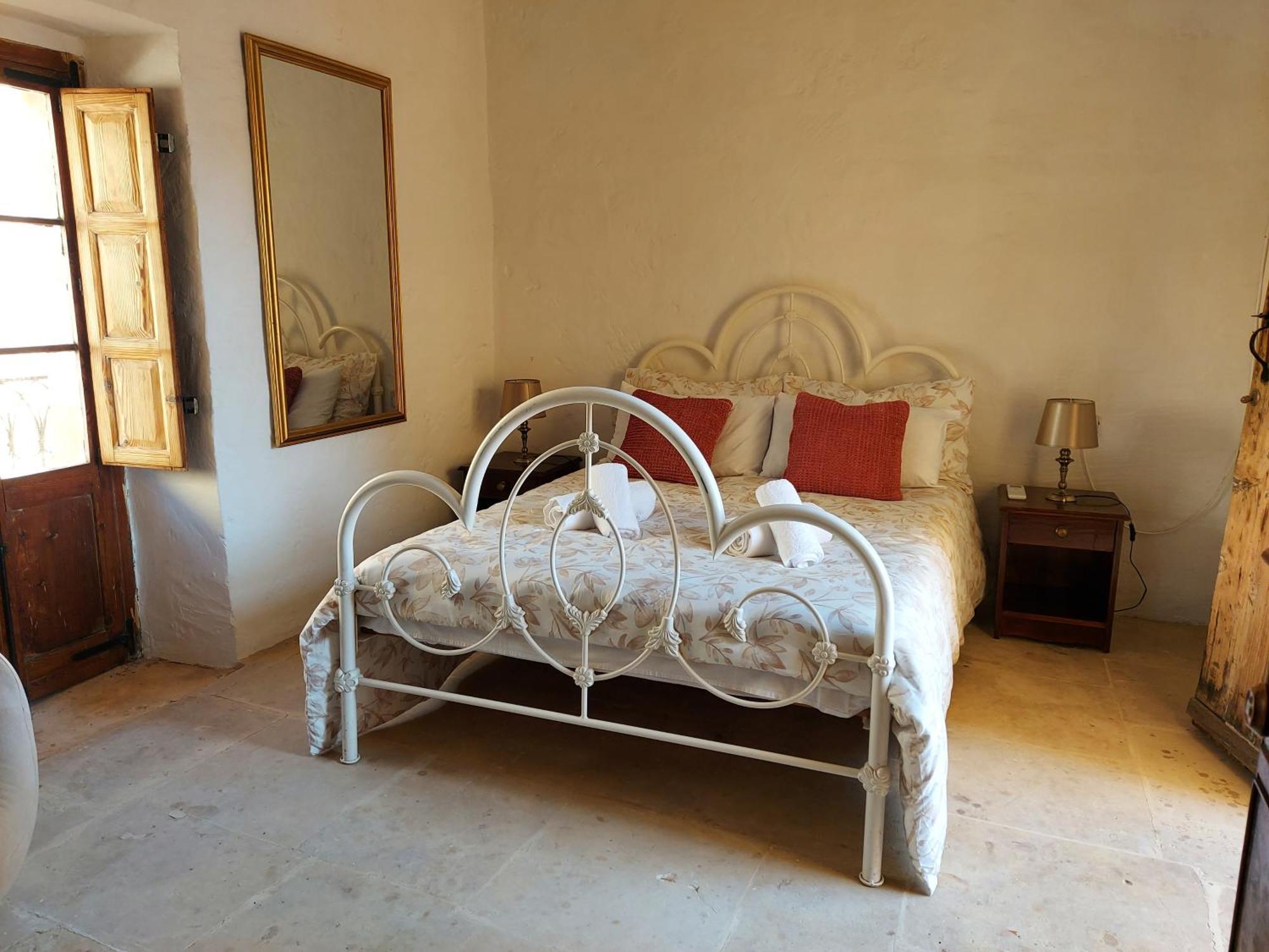 Razzett Warda B&B กฮาสลิ ภายนอก รูปภาพ